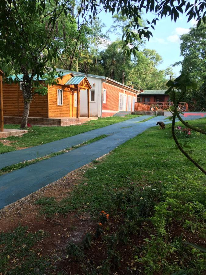 Posada Enki Puerto Iguazú Extérieur photo
