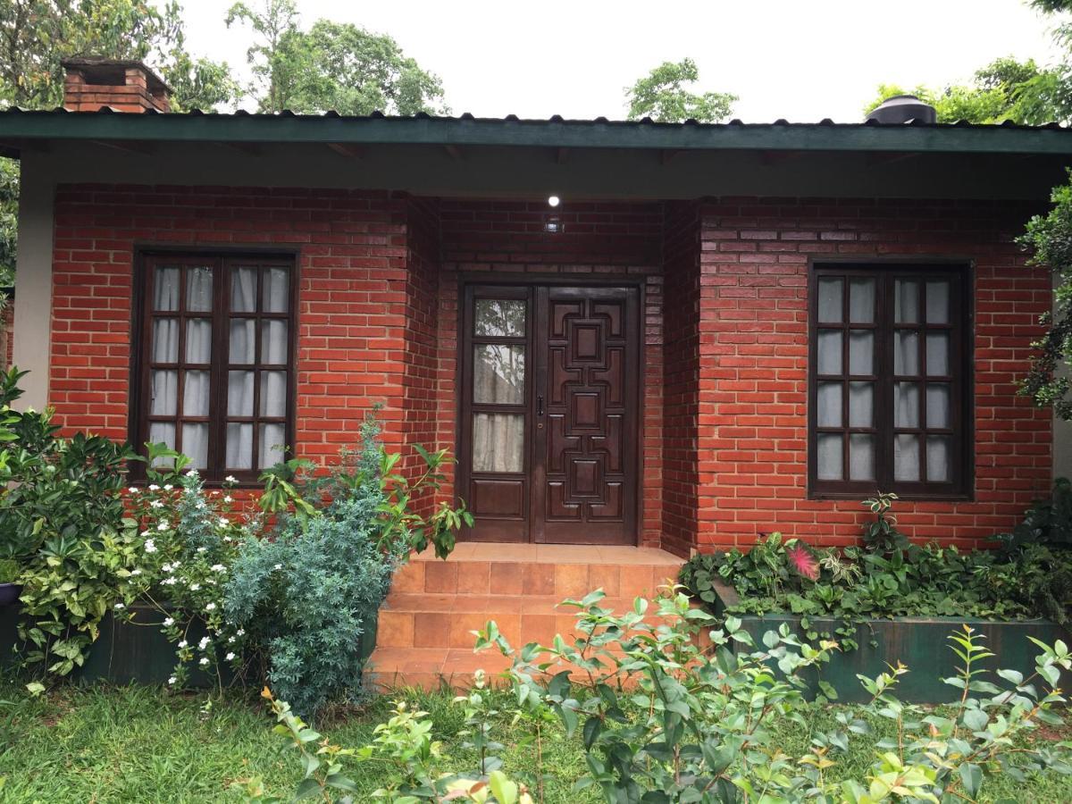 Posada Enki Puerto Iguazú Extérieur photo